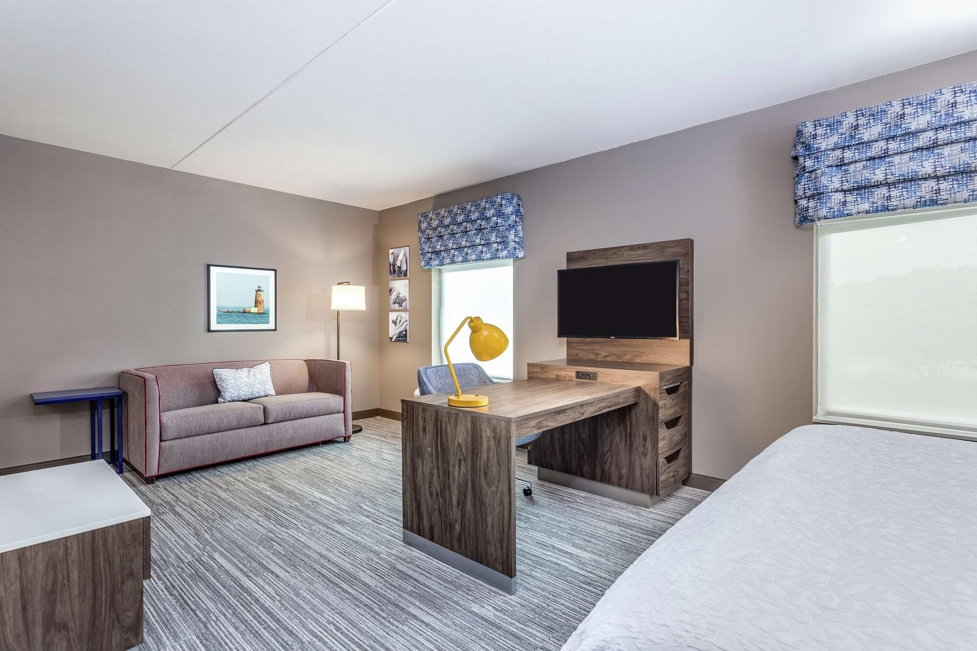 Hampton Inn & Suites Kittery-Portsmouth Εξωτερικό φωτογραφία