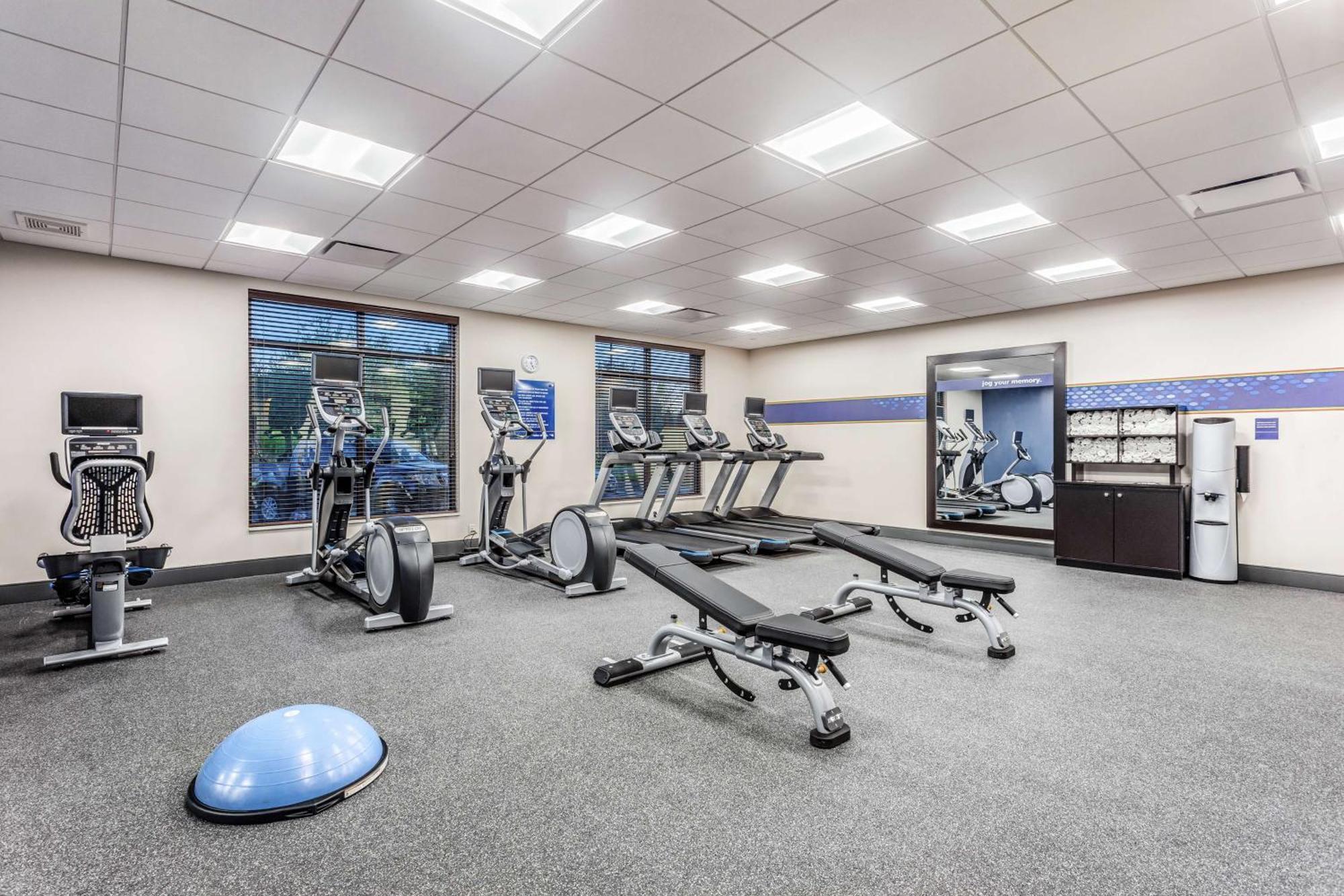 Hampton Inn & Suites Kittery-Portsmouth Εξωτερικό φωτογραφία